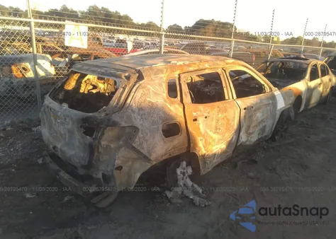 2020 Jeep Compass Altitude 4X4 z USA, uszkodzony, nr VIN 3C4NJDBB2LT116140